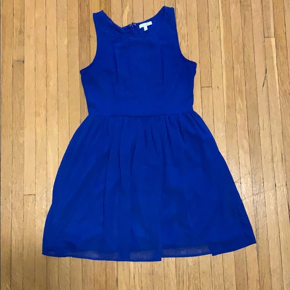 Blue Dress - Picture 3 of 4